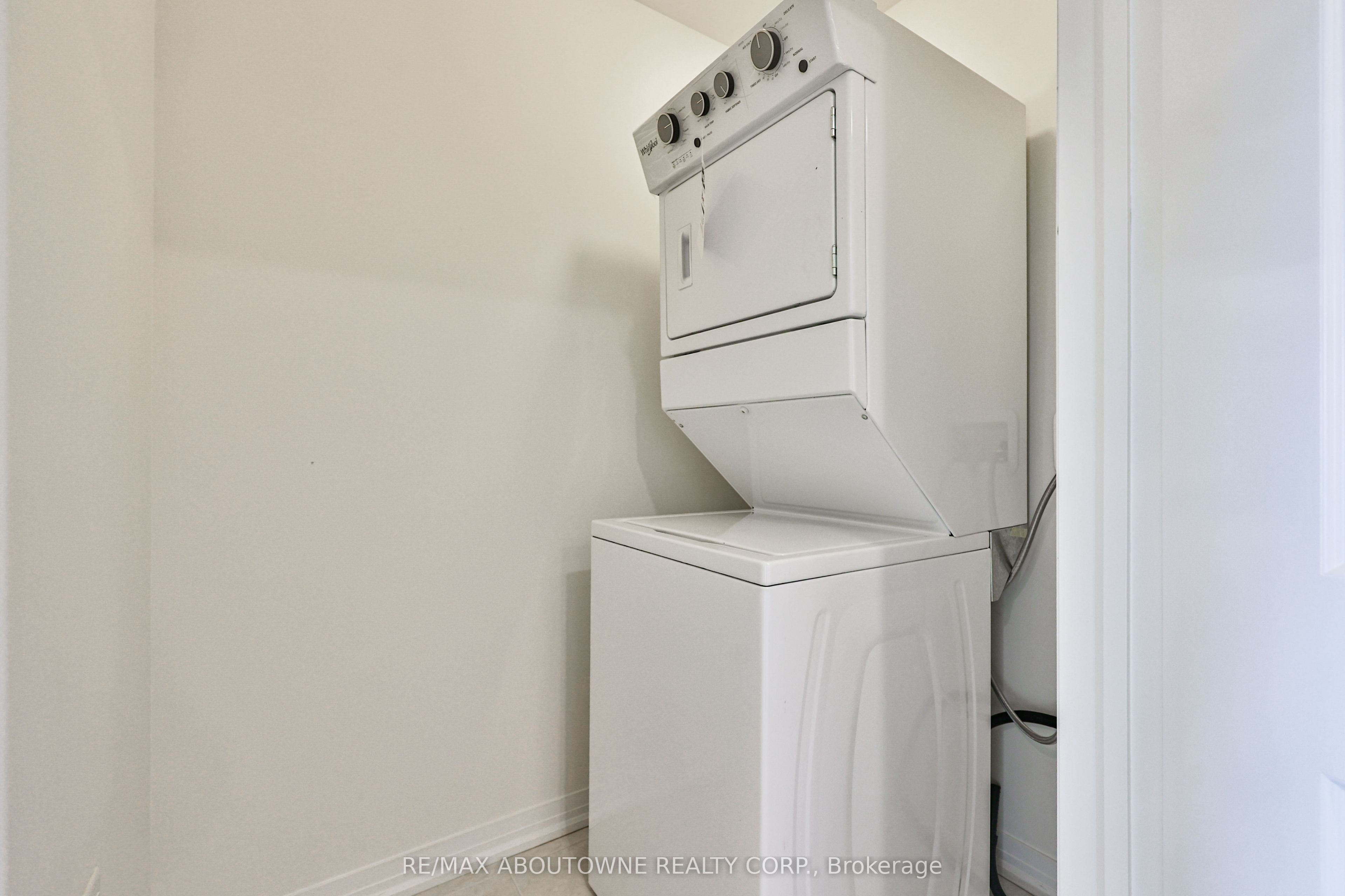 9 Wakeling Drive Property Photo 31