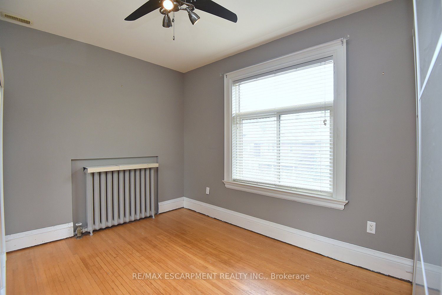 34 Holton Avenue S Property Photo 22