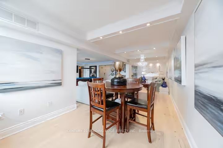 380 King Street 1805 Property Photo 7