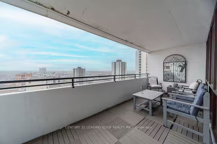 380 King Street 1805 Property Photo 19