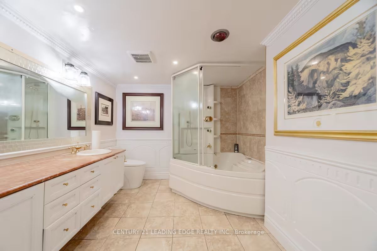 380 King Street 1805 Property Photo 31