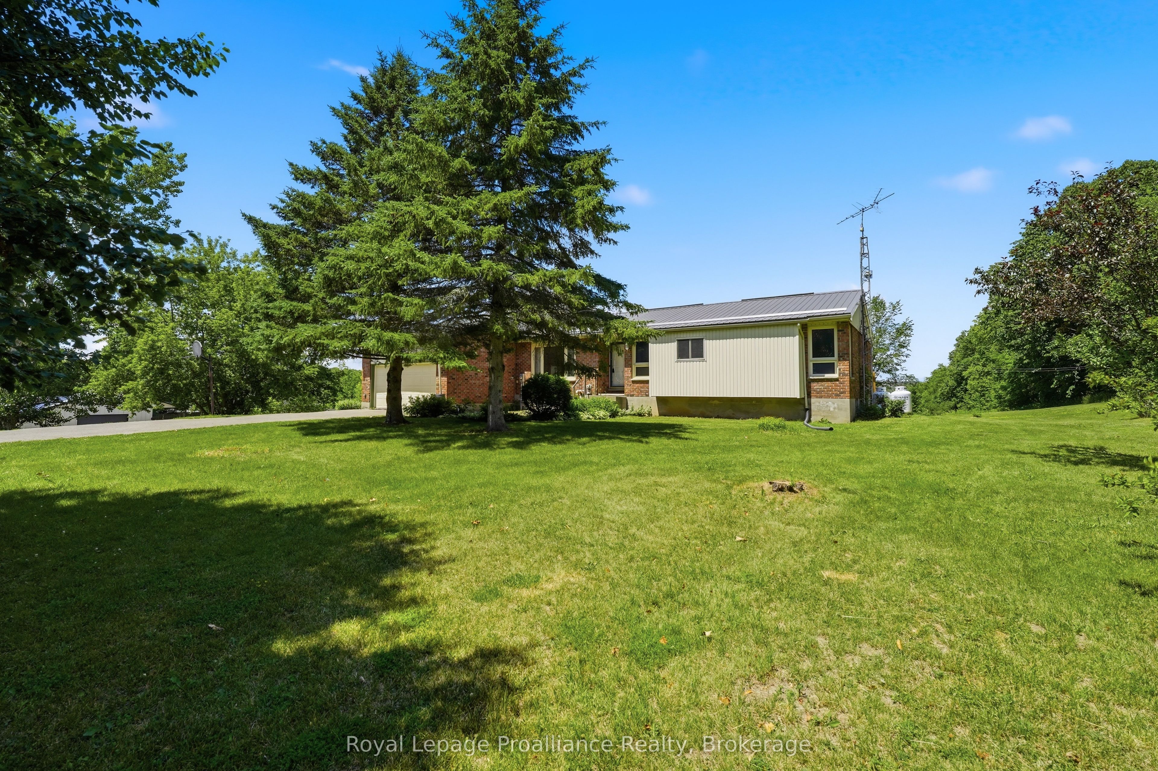 555 Bethel Road Property Photo 2