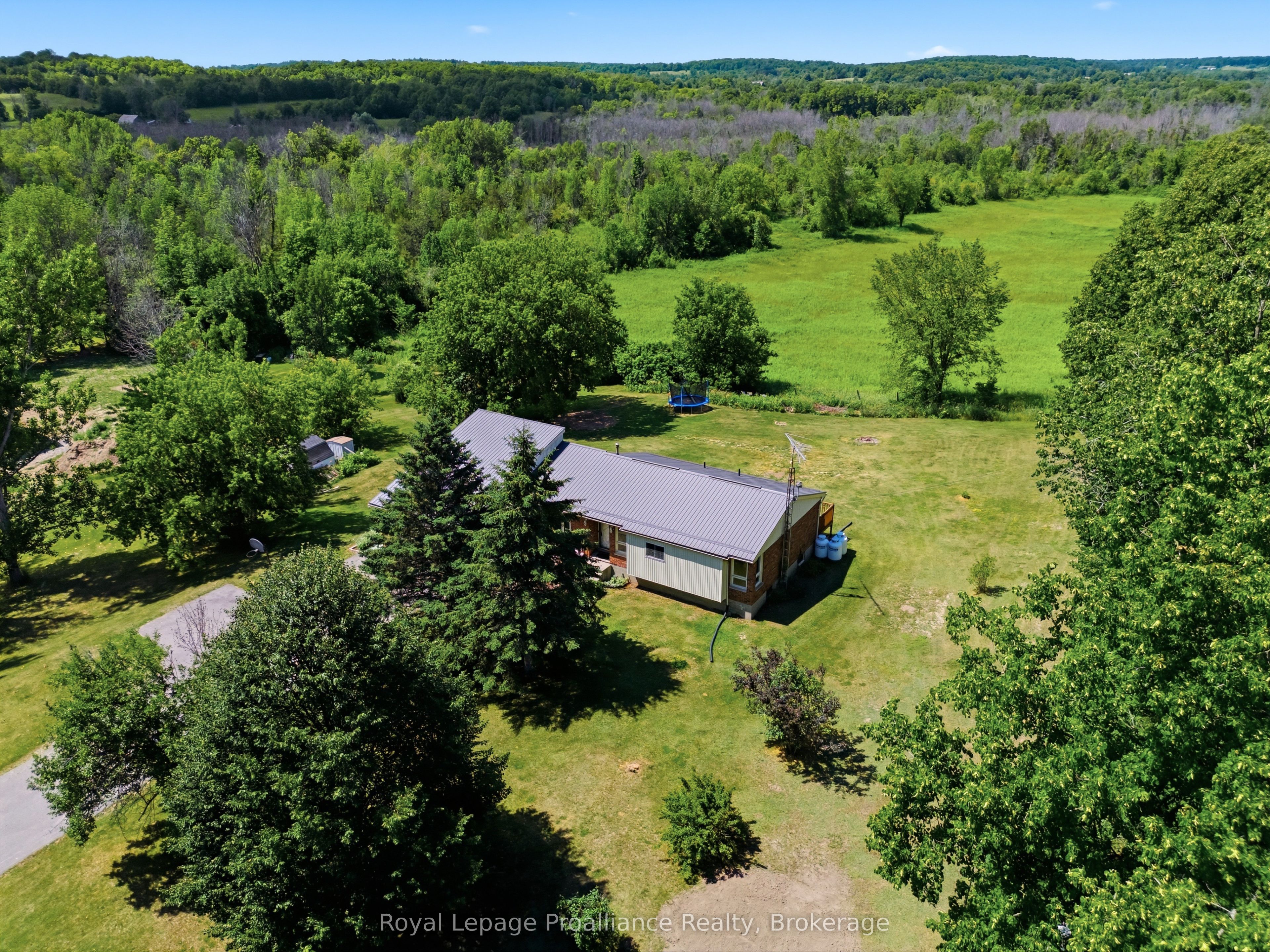 555 Bethel Road Property Photo 6