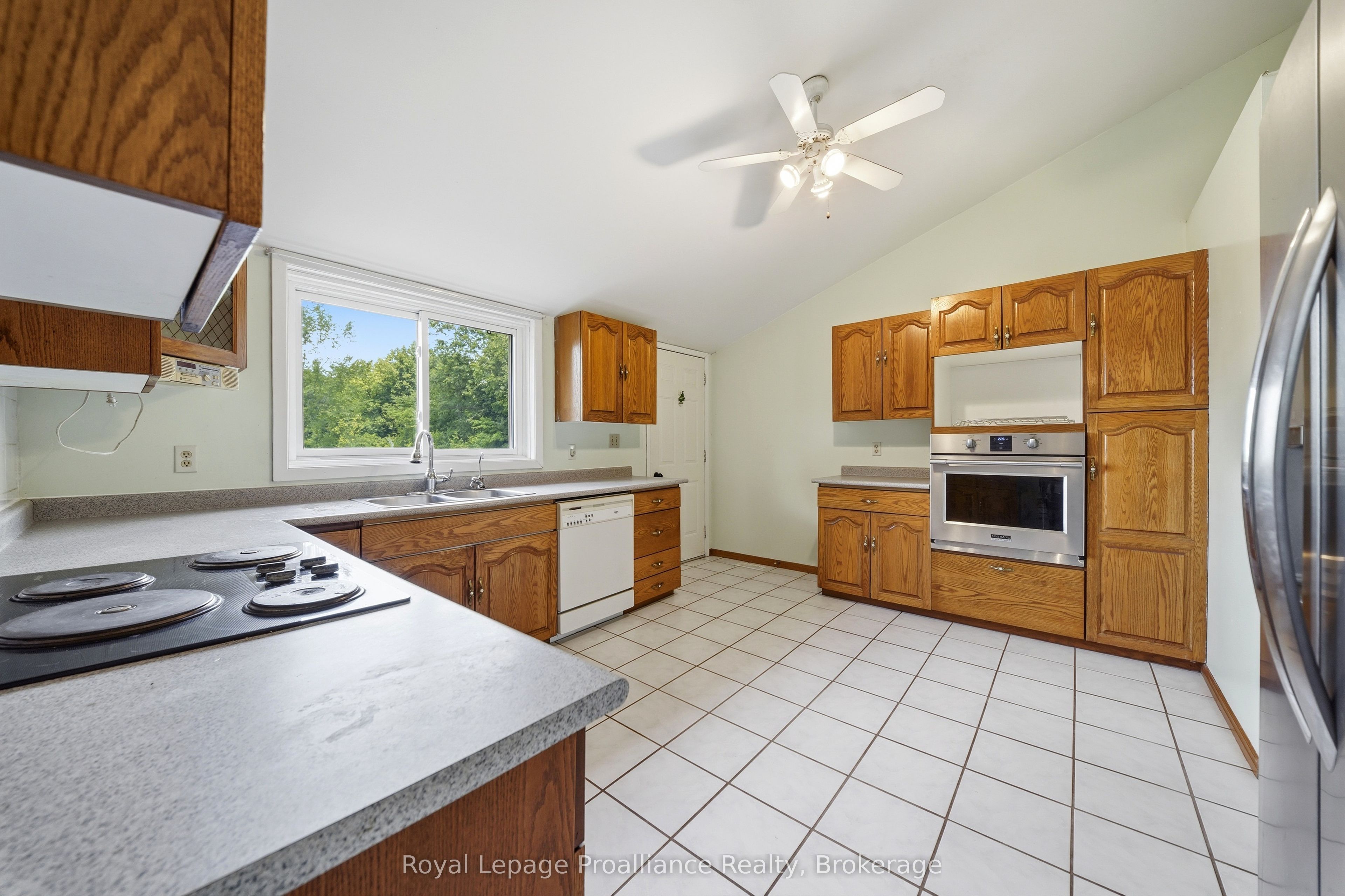 555 Bethel Road Property Photo 13