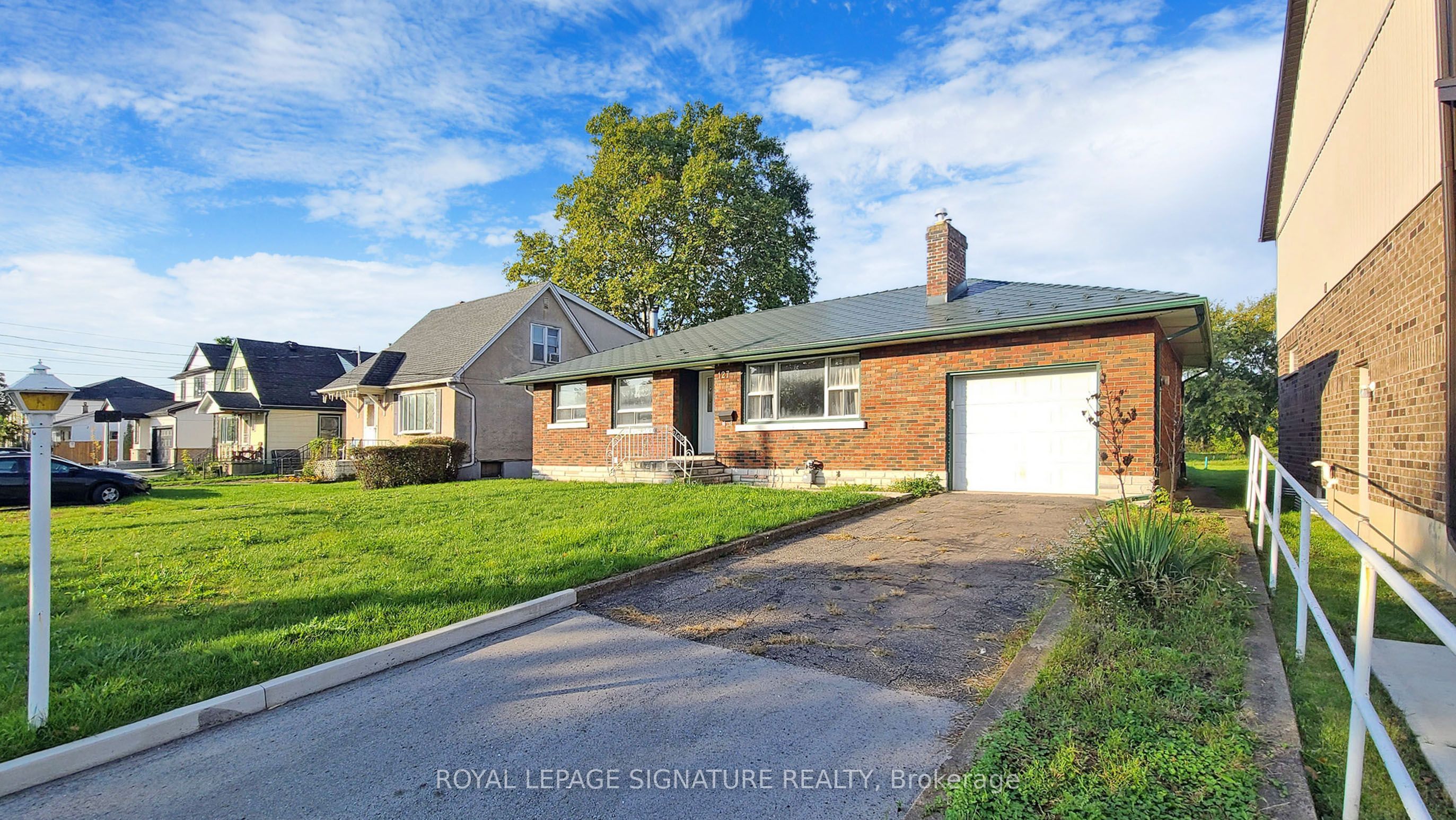 127 Moffatt Street Bsmt Property Photo 2