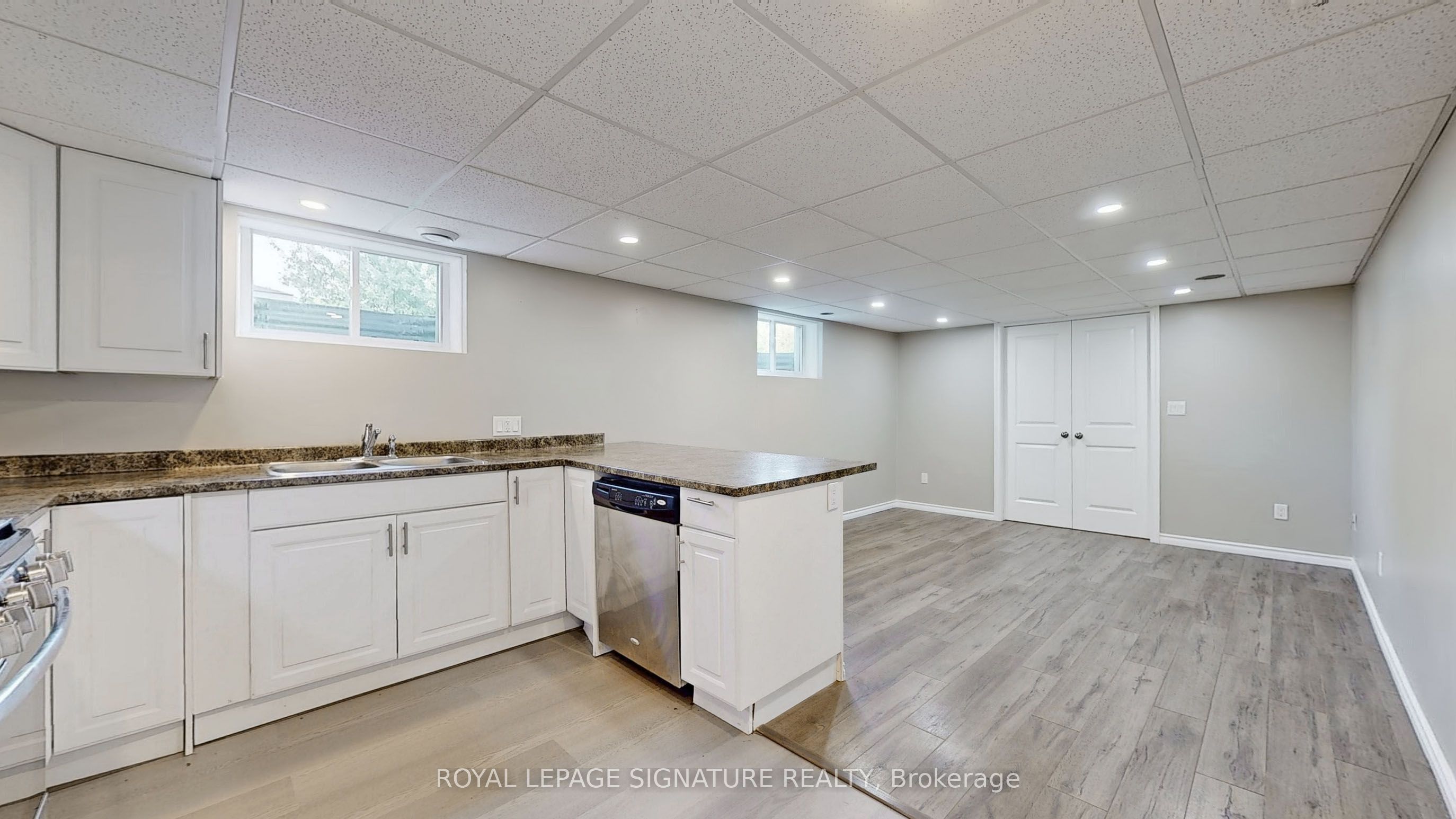 127 Moffatt Street Bsmt Property Photo 7