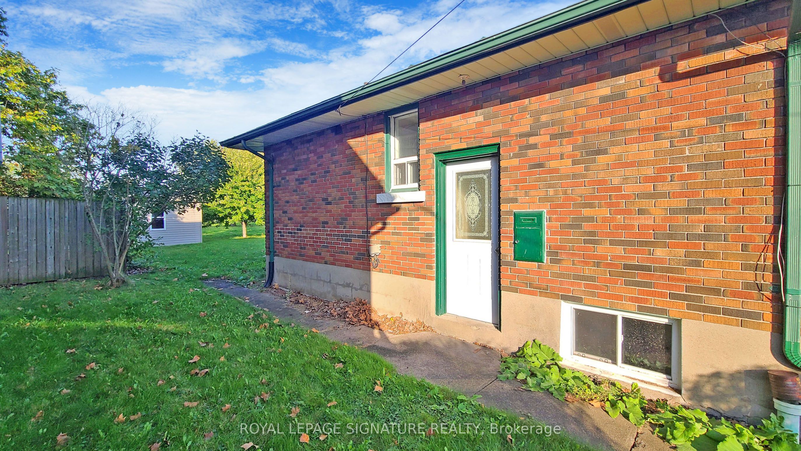 127 Moffatt Street Bsmt Property Photo 26
