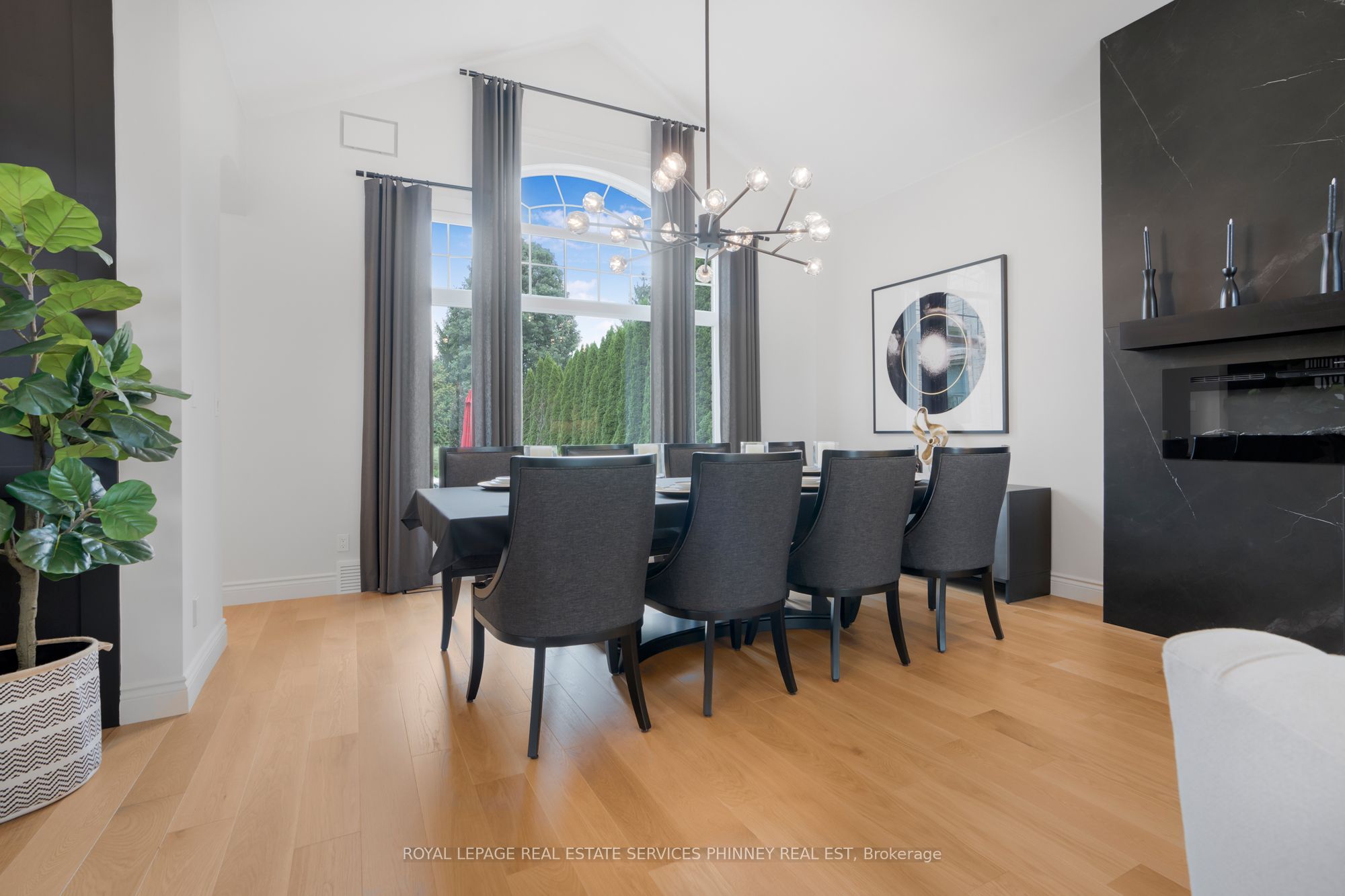 22735 Creek Road Property Photo 7