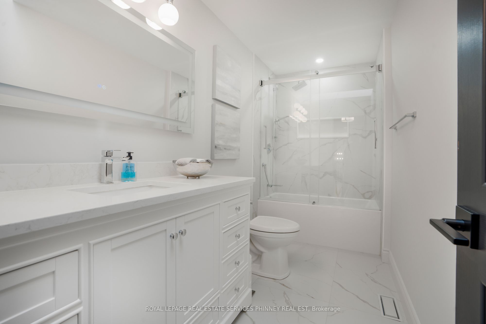 22735 Creek Road Property Photo 33