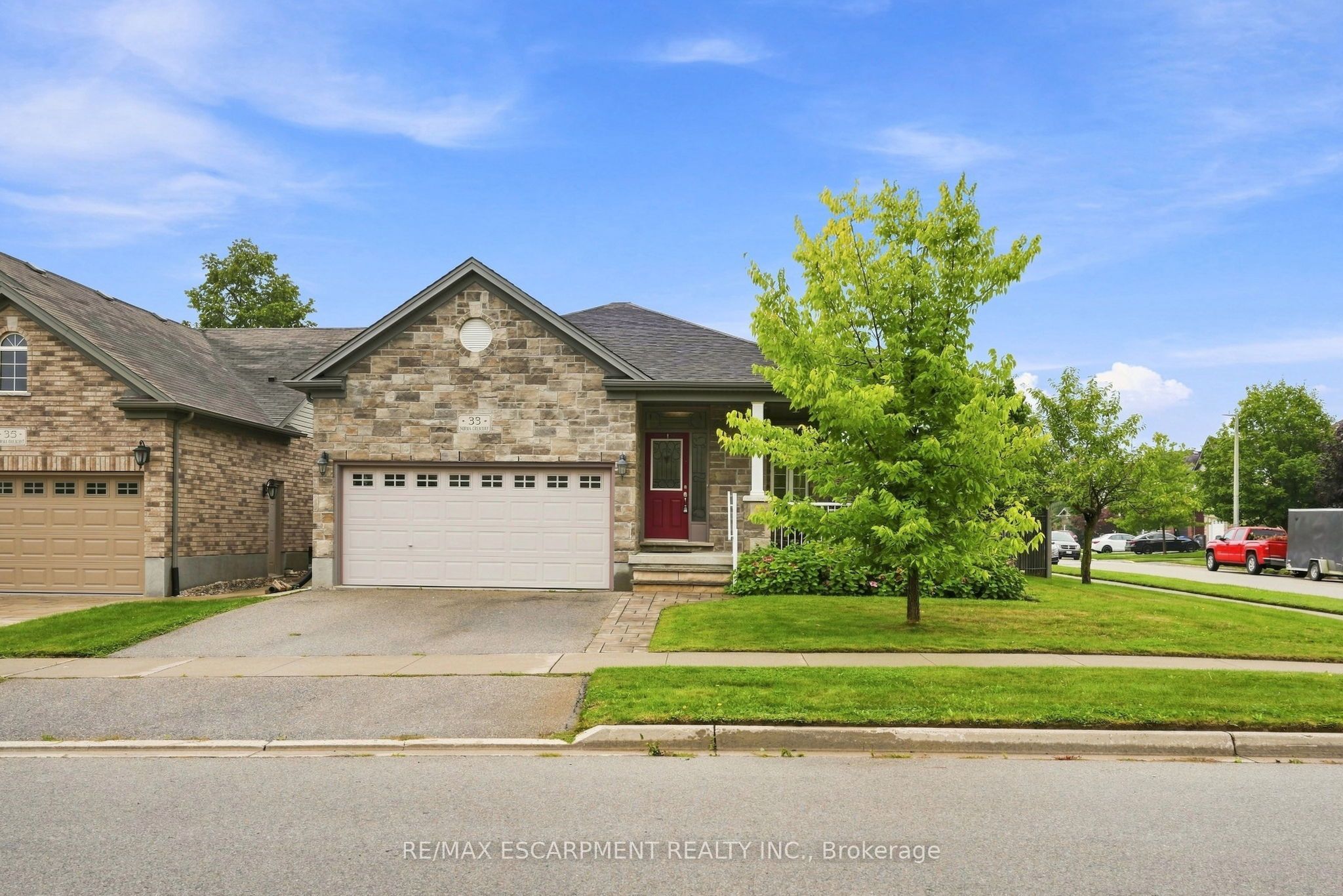33 Norma Crescent