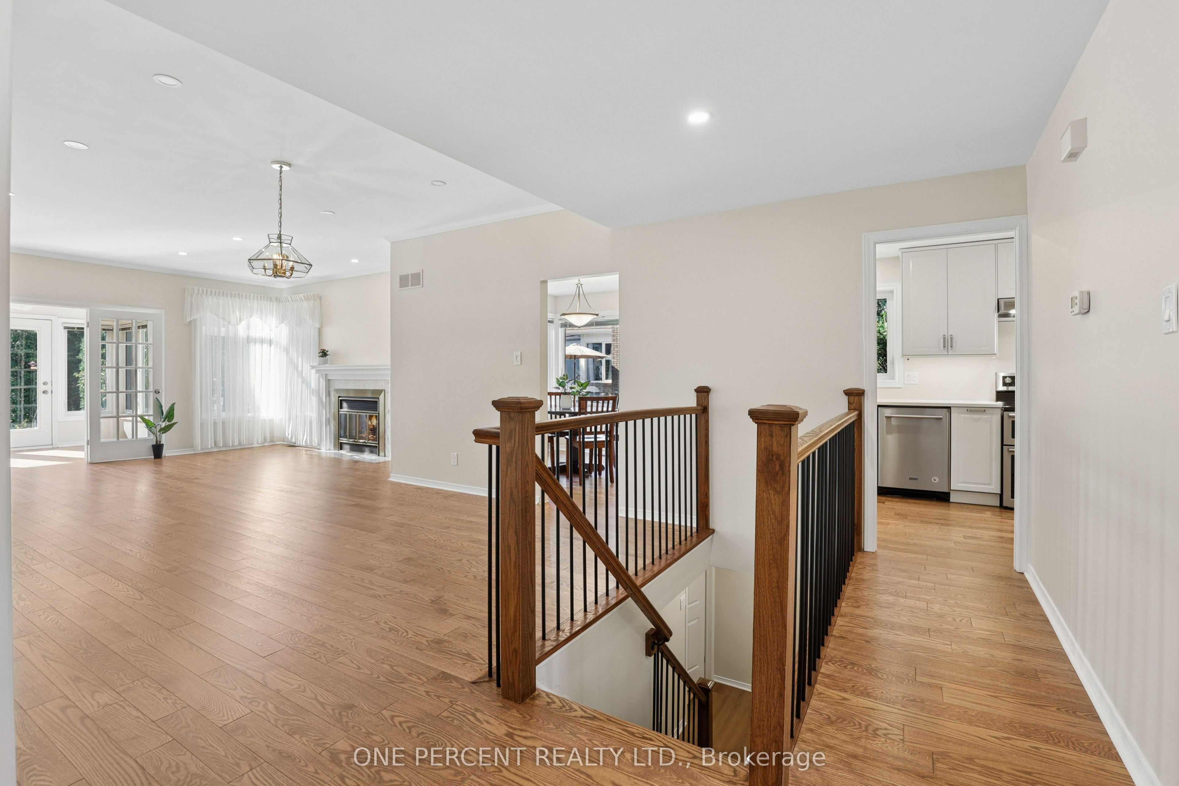 17 Pine Needles Court Property Photo 11
