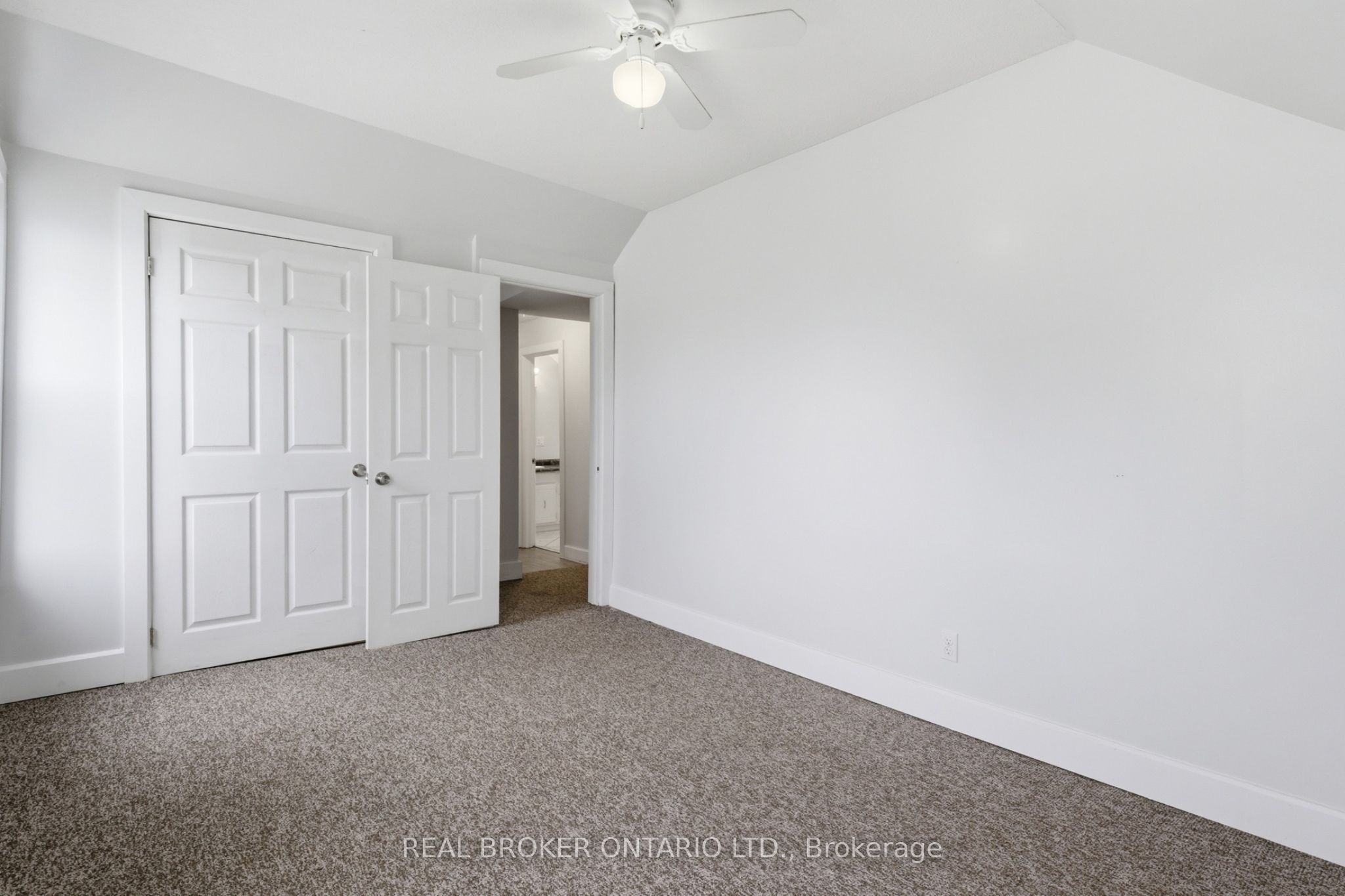 368 Wellington Avenue S Property Photo 22