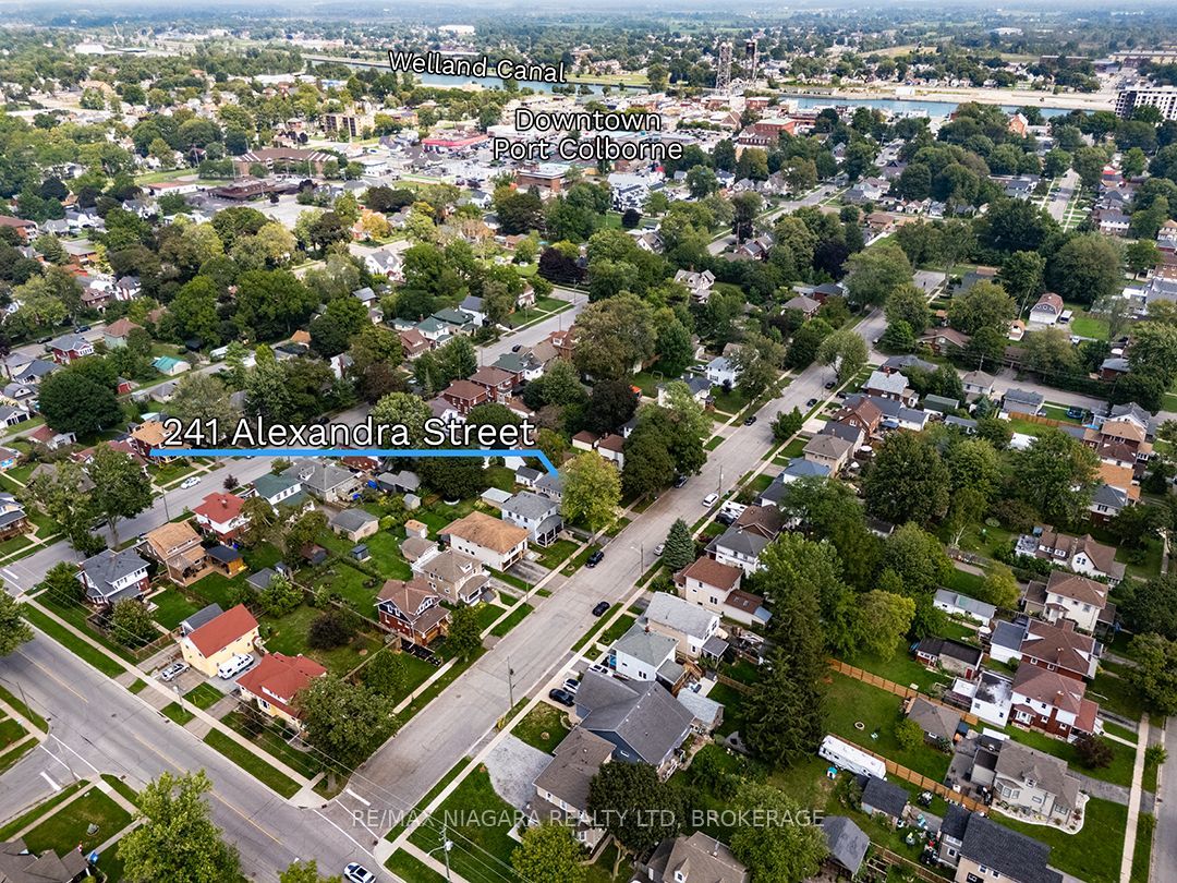 241 Alexandra Street Property Photo 2