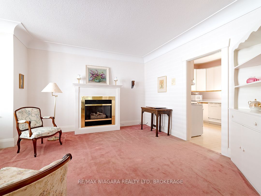 241 Alexandra Street Property Photo 13