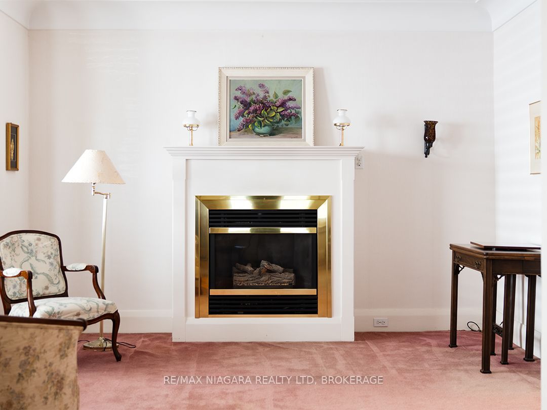241 Alexandra Street Property Photo 14