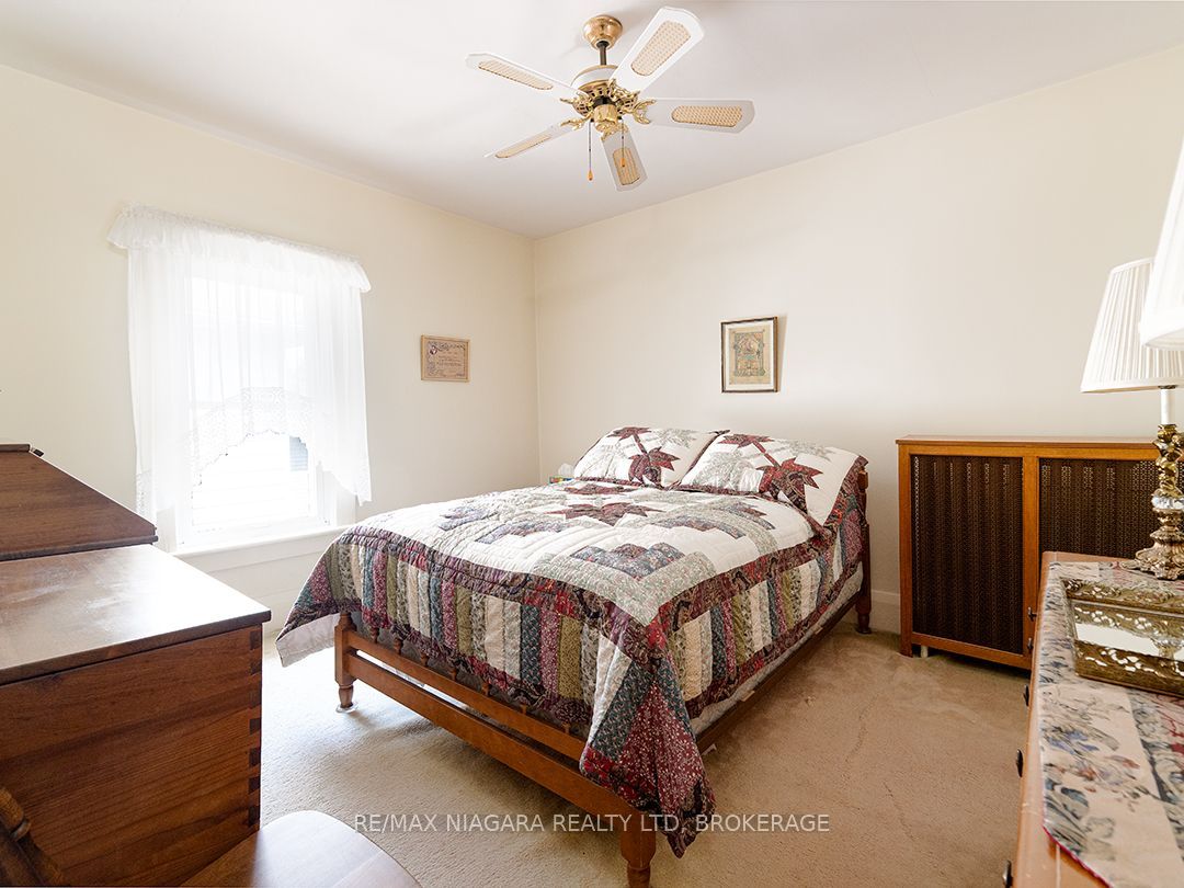241 Alexandra Street Property Photo 27