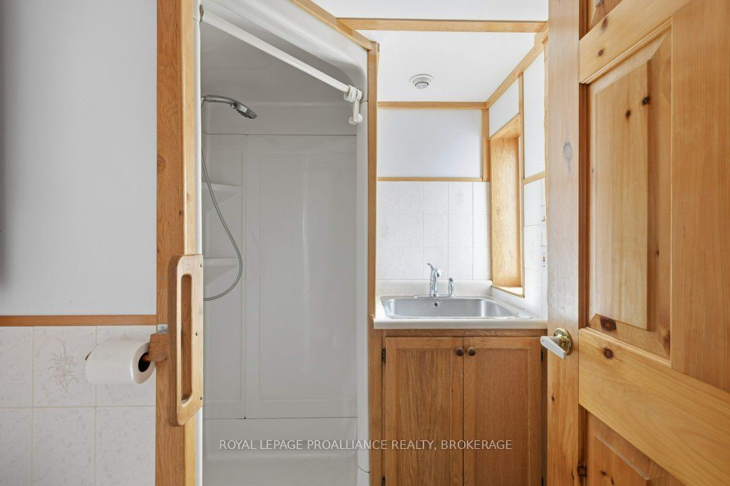 4690 Bath Road Property Photo 21