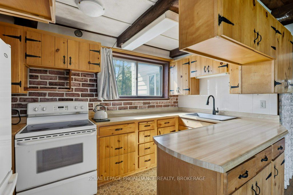 4690 Bath Road Property Photo 26