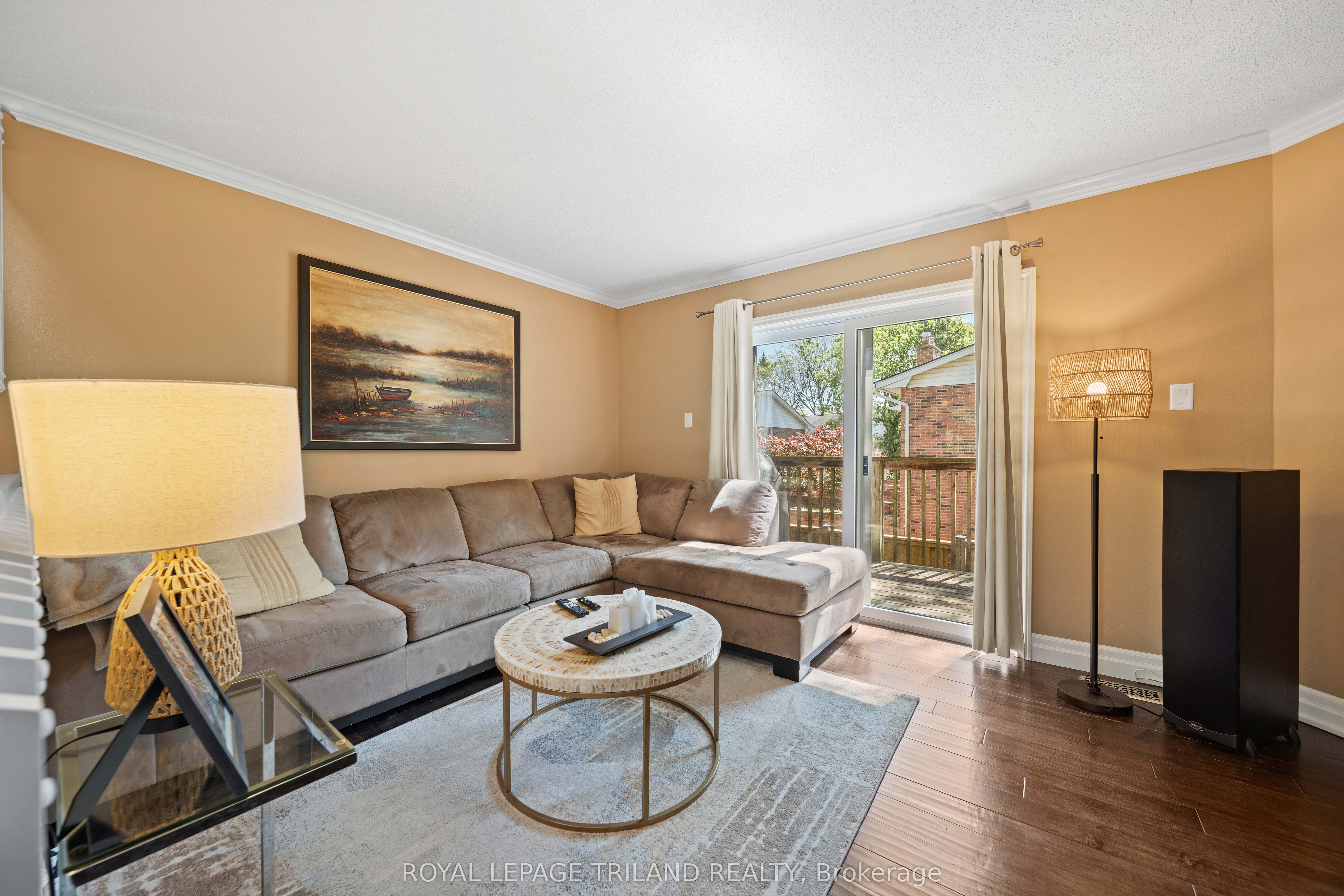 1399 Commissioners Road W 4 Property Photo 19
