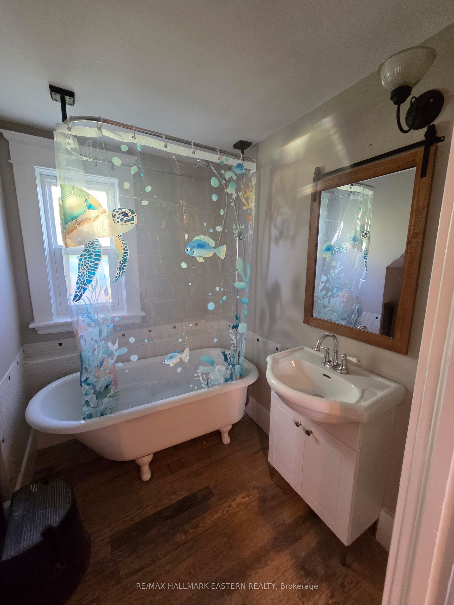 242 Dublin Street Property Photo 24