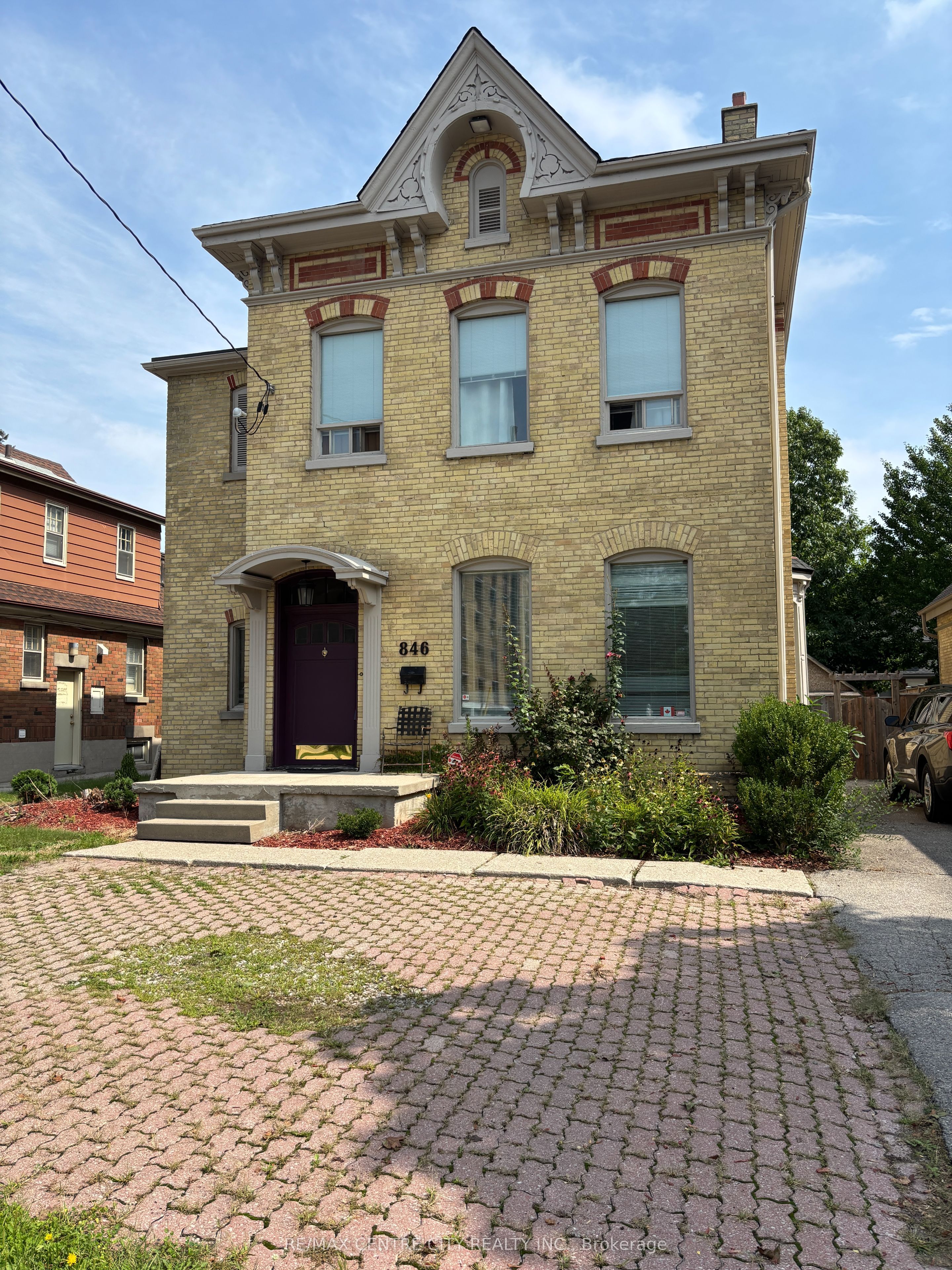 846 N Richmond Street Property Photo 1