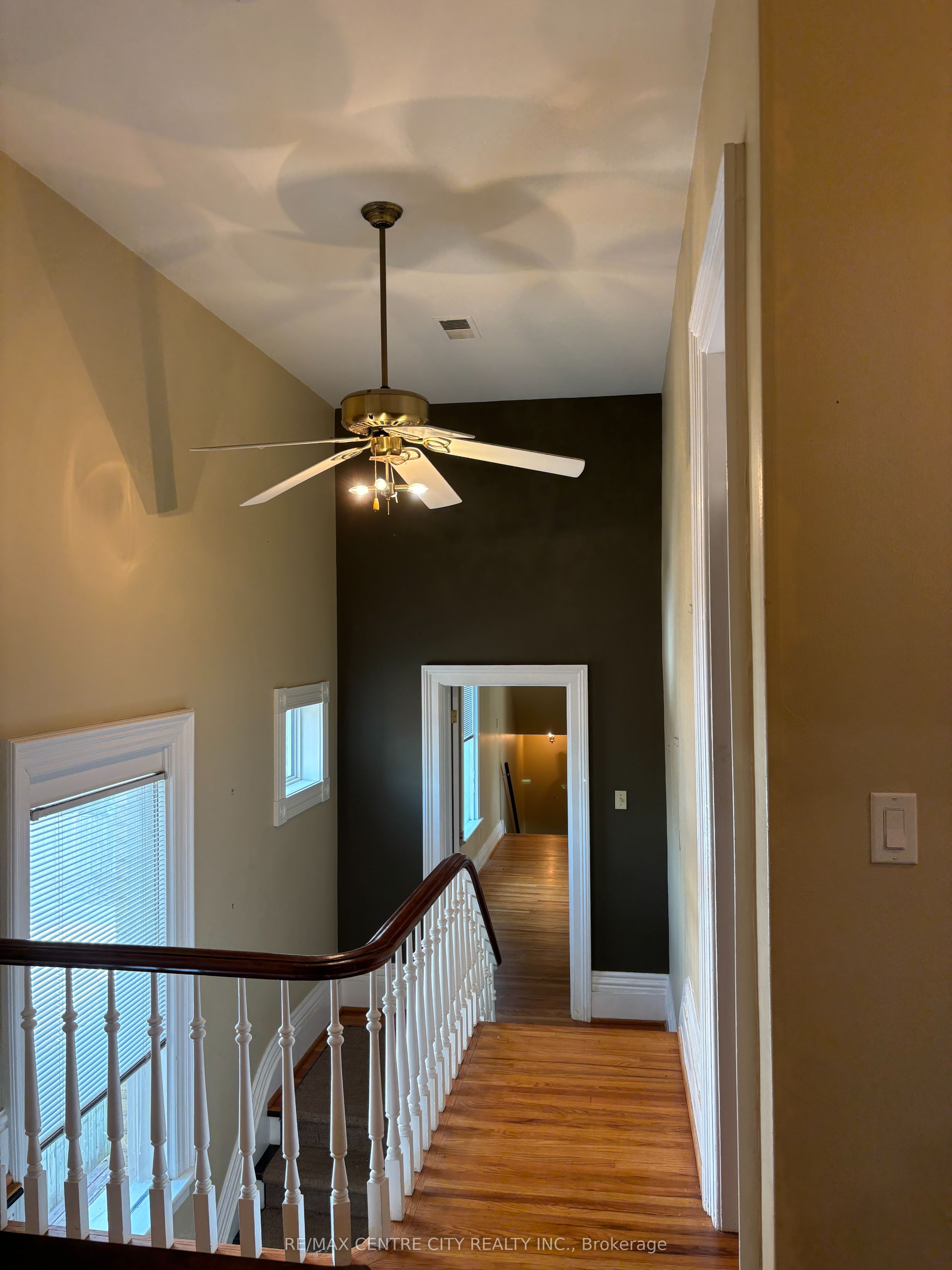 846 N Richmond Street Property Photo 5