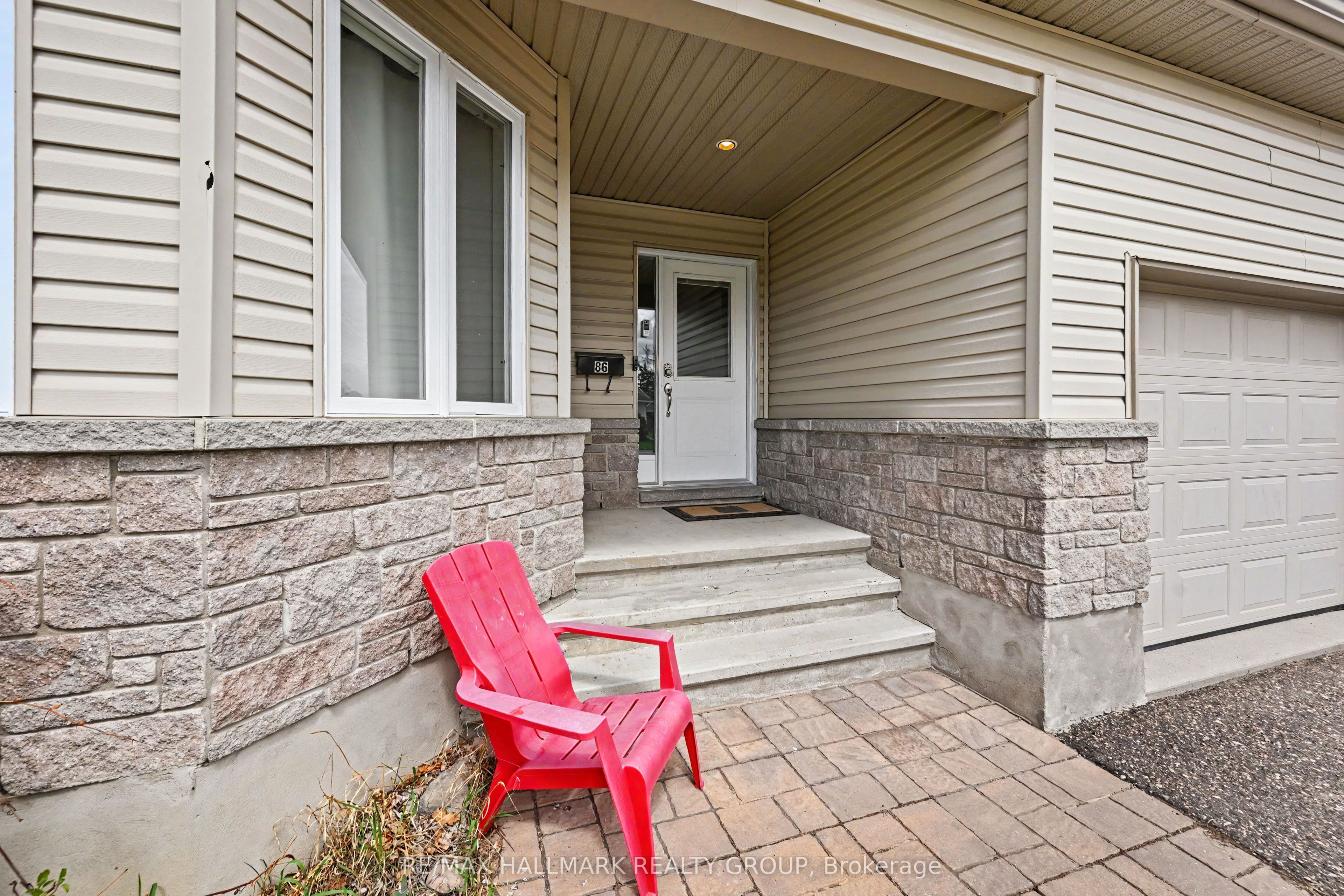 86 Fourth Avenue Property Photo 4