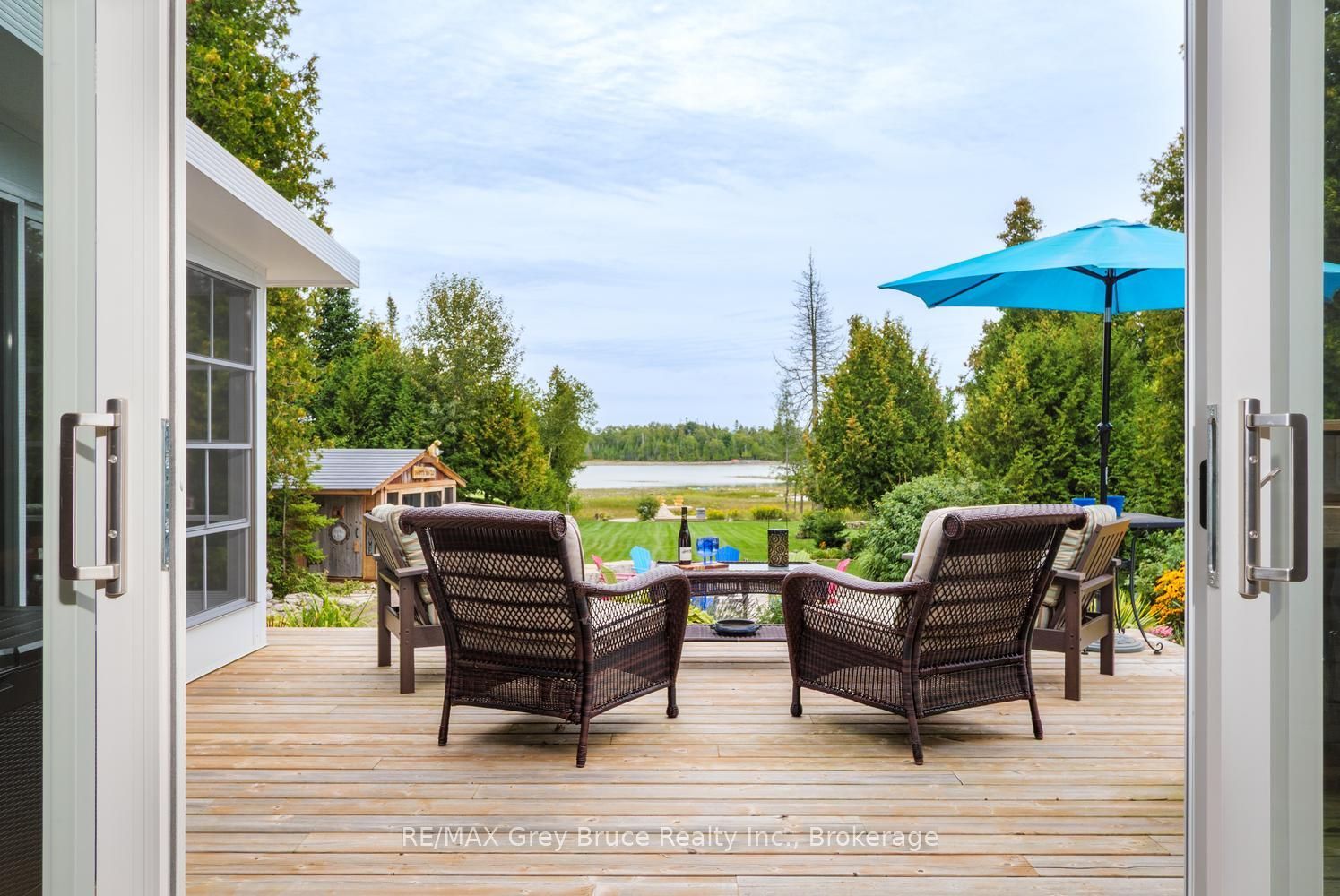 145 Devils Glen Property Photo 7