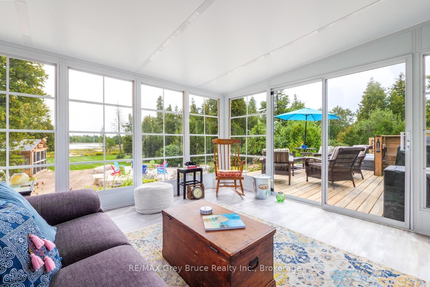 145 Devils Glen Property Photo 18
