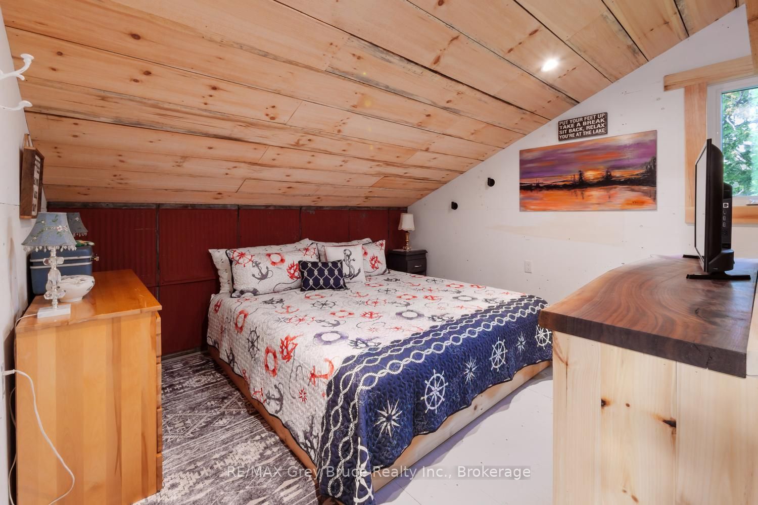 145 Devils Glen Property Photo 32