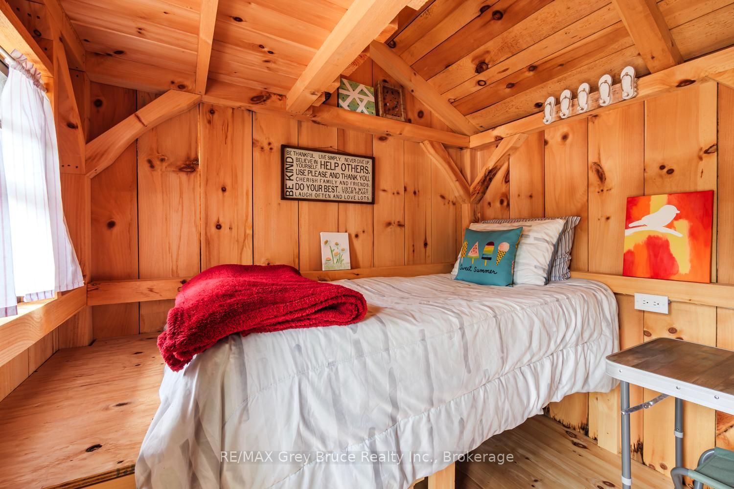 145 Devils Glen Property Photo 35