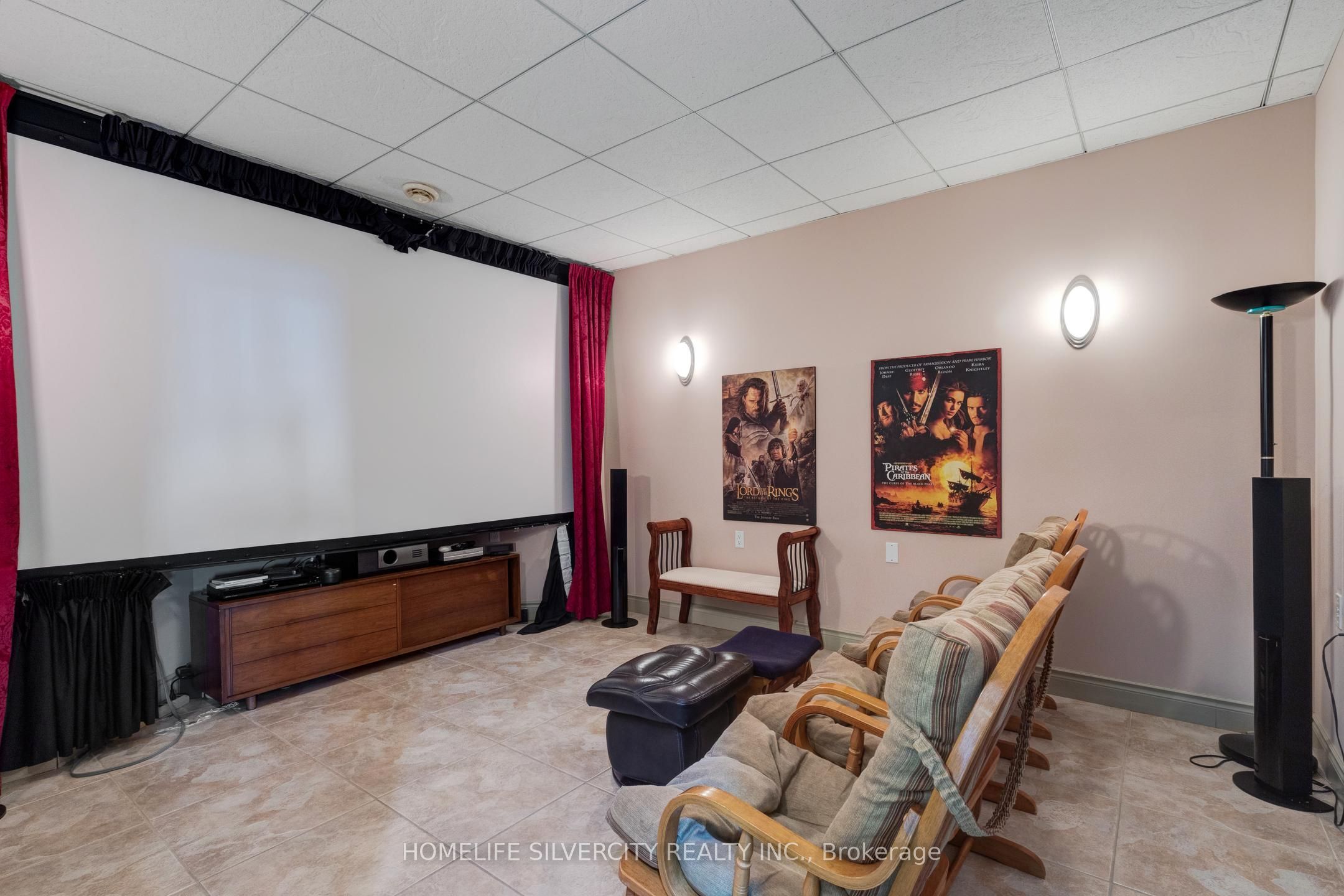 21000 Admiral Drive Property Photo 19