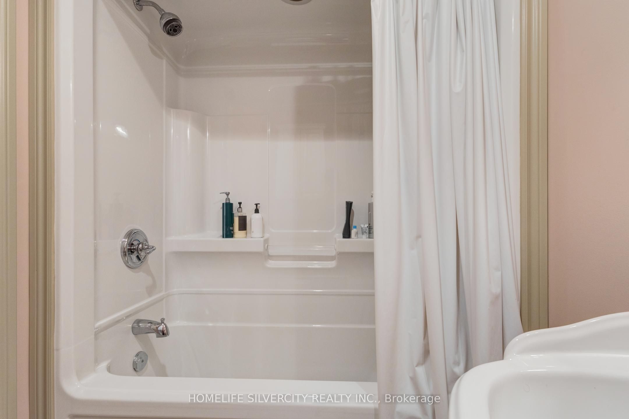 21000 Admiral Drive Property Photo 28