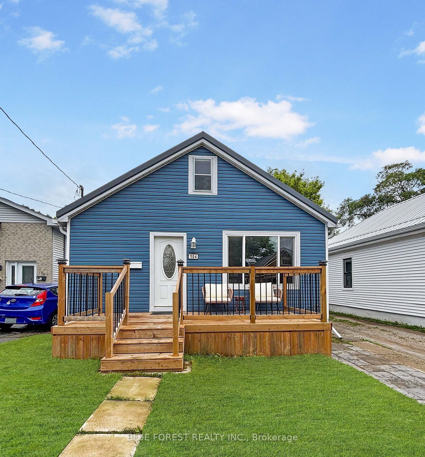 104 Delaware Street Property Photo 1