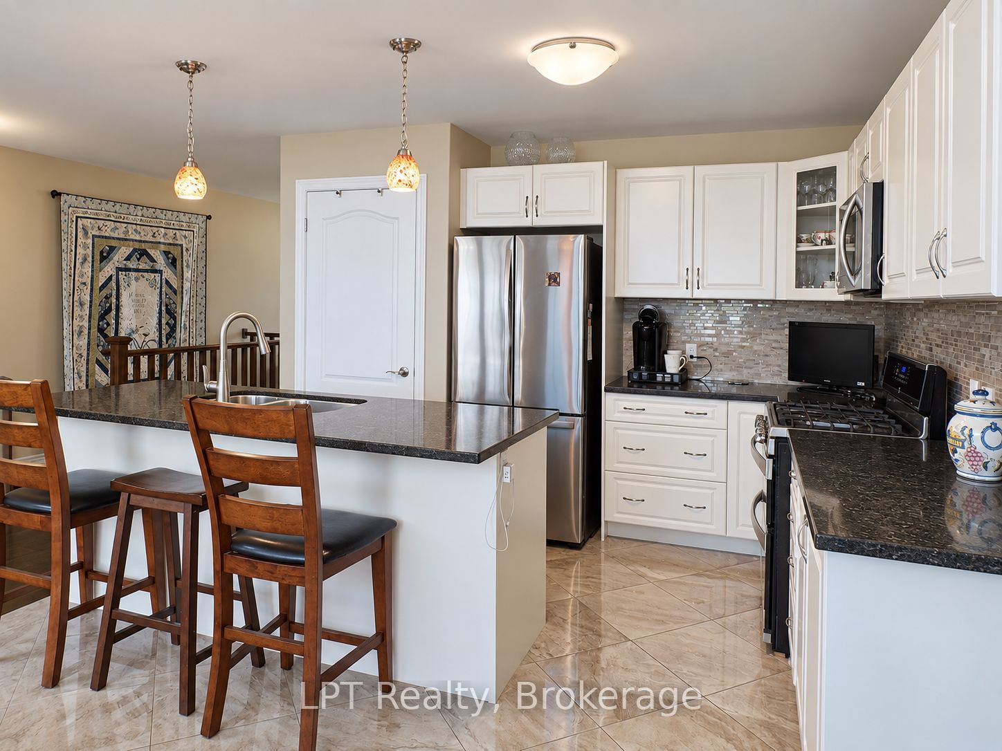 52 Bridges Boulevard Property Photo 7
