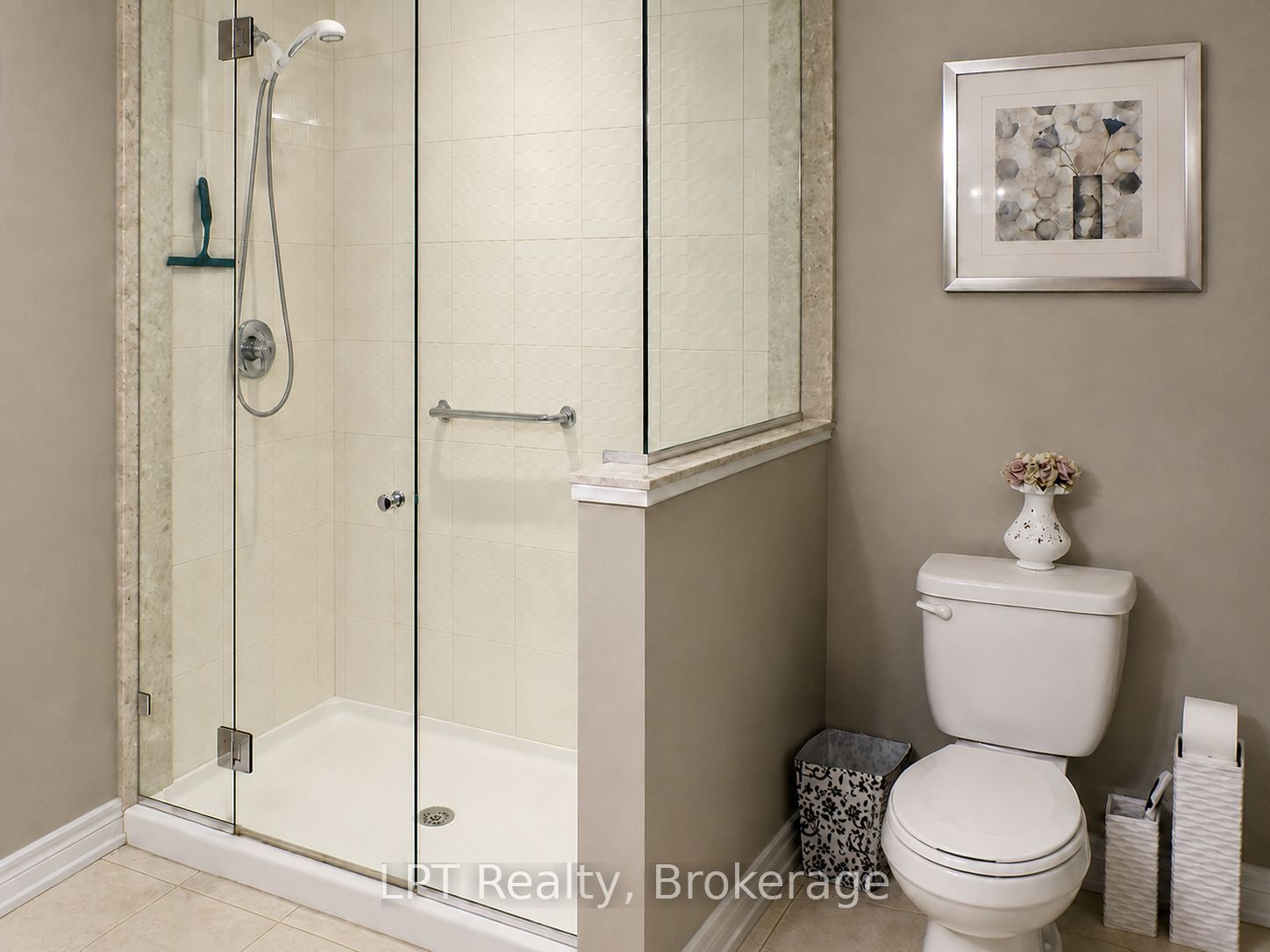 52 Bridges Boulevard Property Photo 14