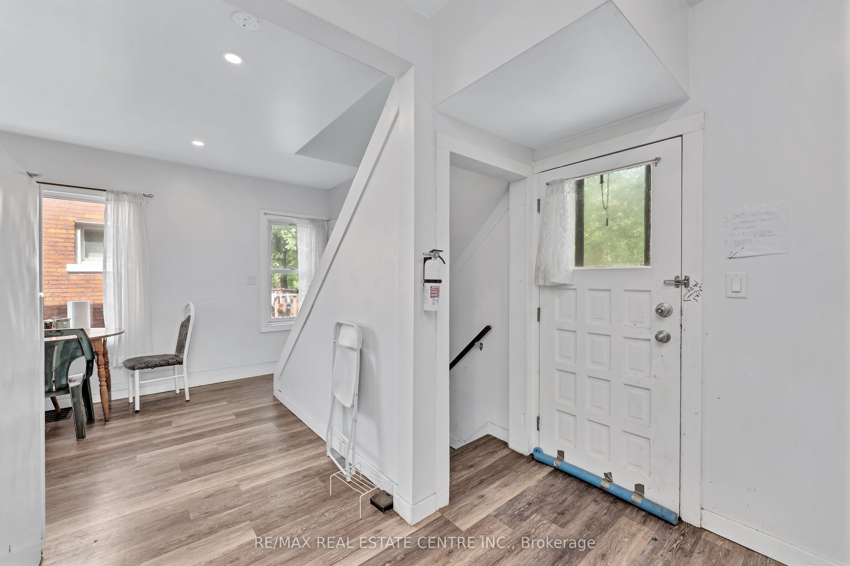 374 Josephine Avenue Property Photo 17