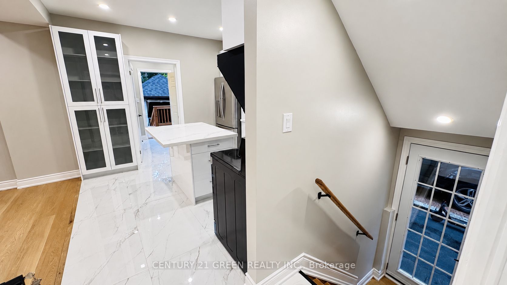5174 Jepson Street Property Photo 5