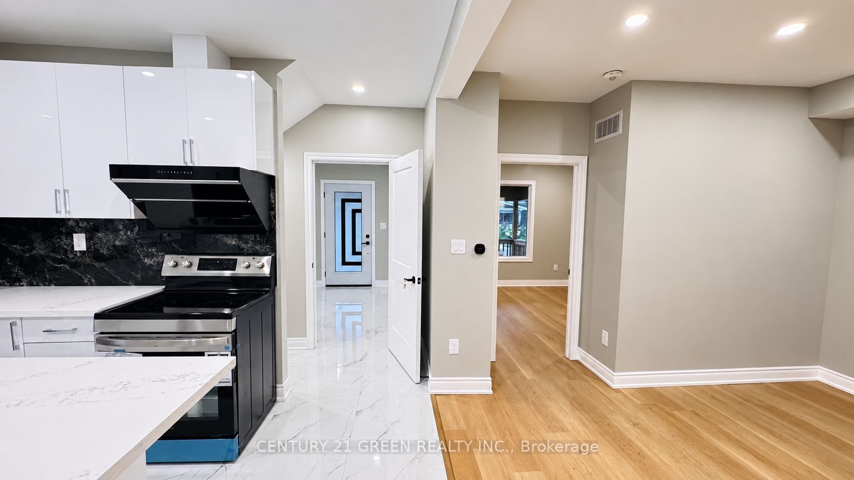 5174 Jepson Street Property Photo 6