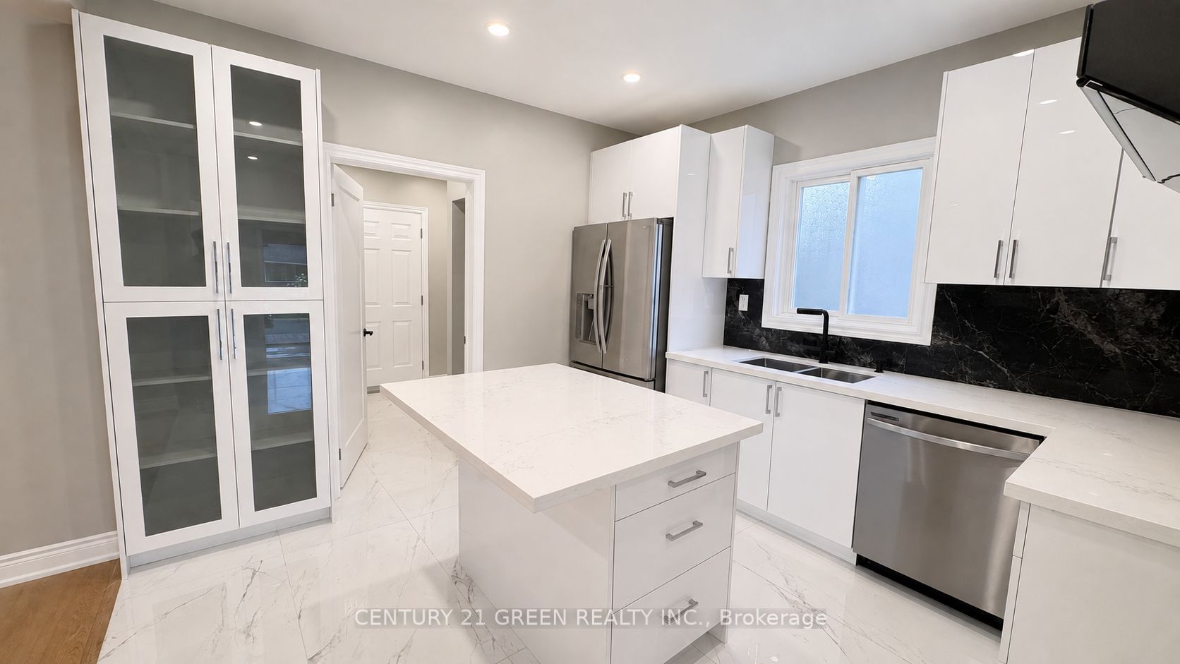 5174 Jepson Street Property Photo 8