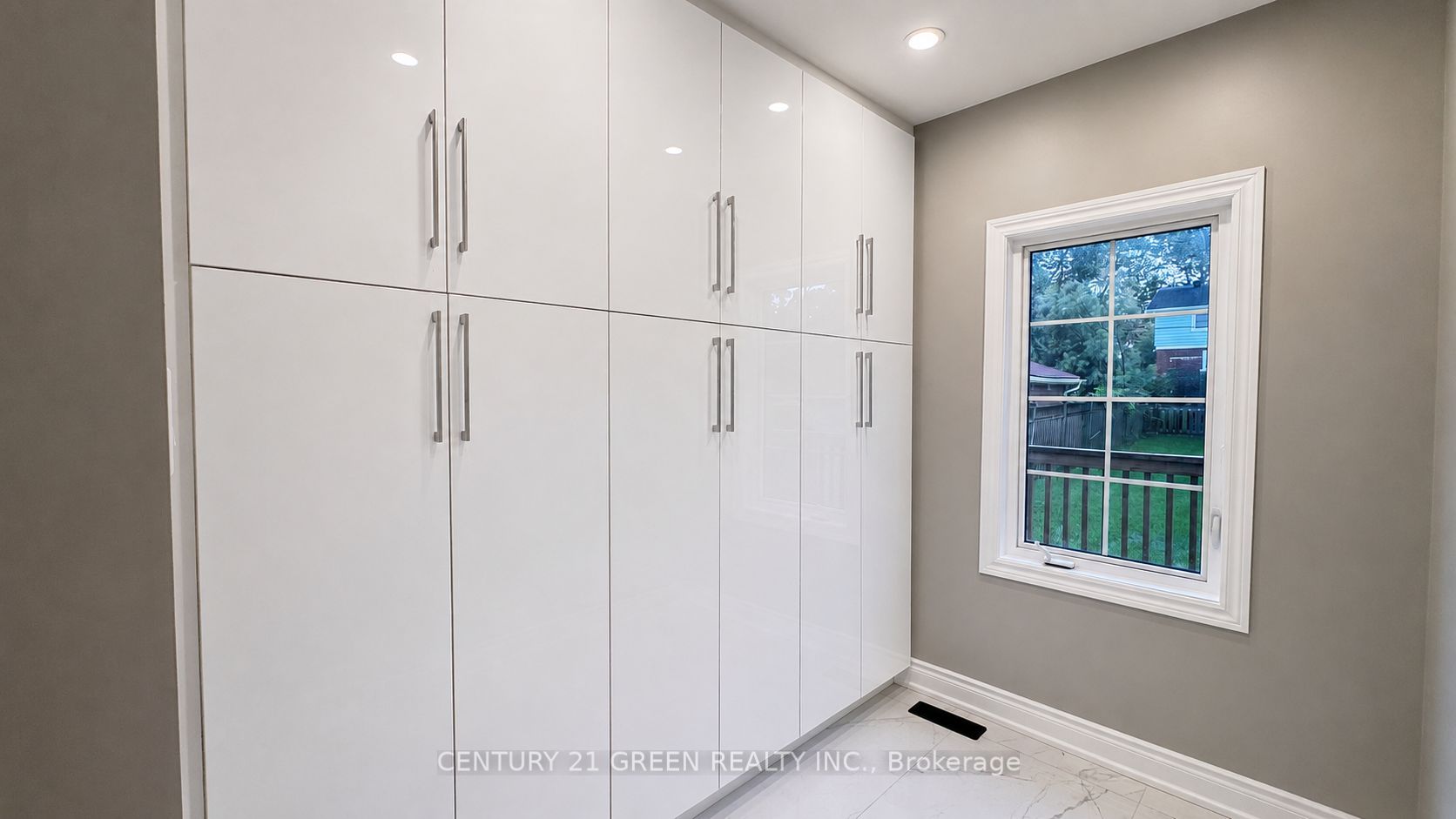 5174 Jepson Street Property Photo 16