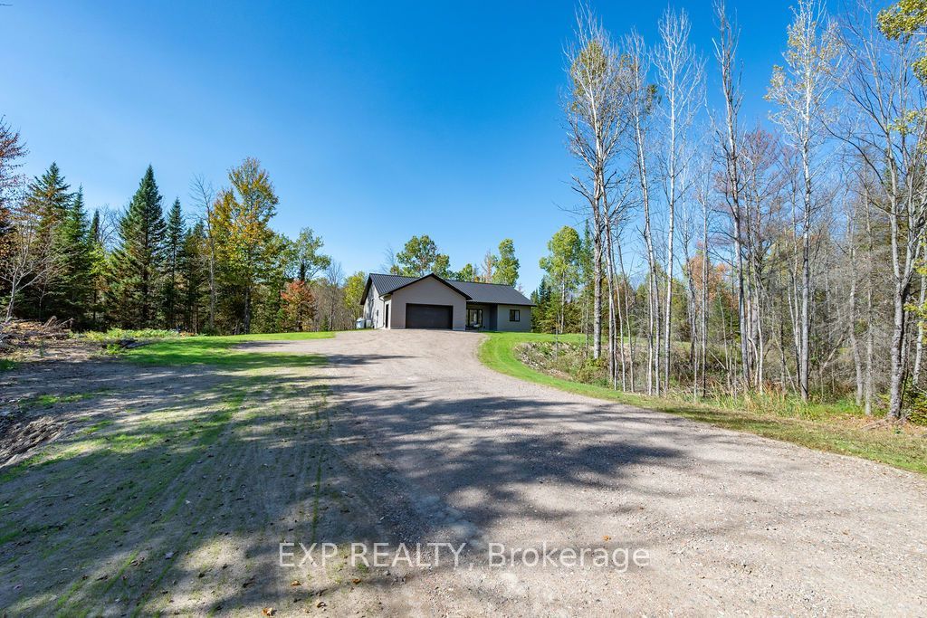 2394a Highway 132 Highway Property Photo 3