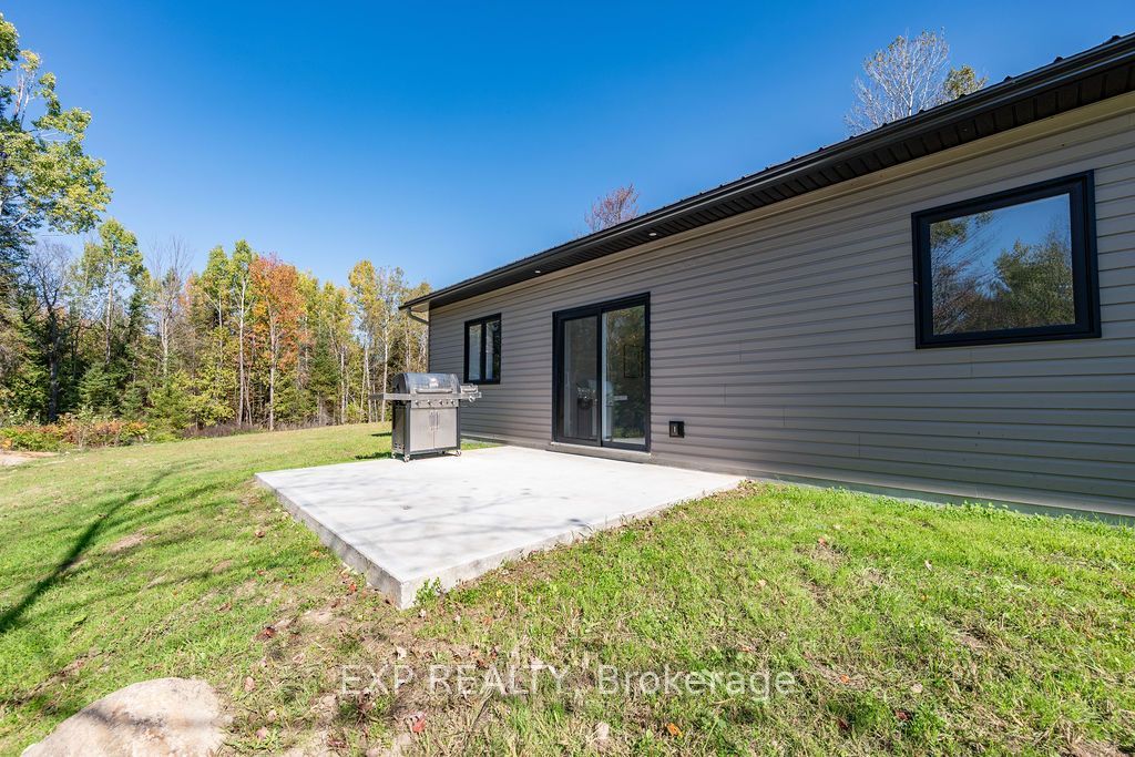 2394a Highway 132 Highway Property Photo 6