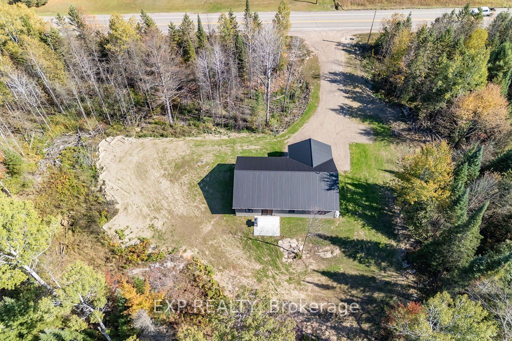 2394a Highway 132 Highway Property Photo 8