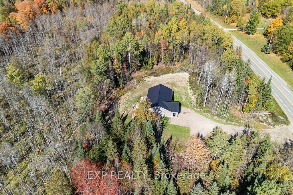 2394a Highway 132 Highway Property Photo 9