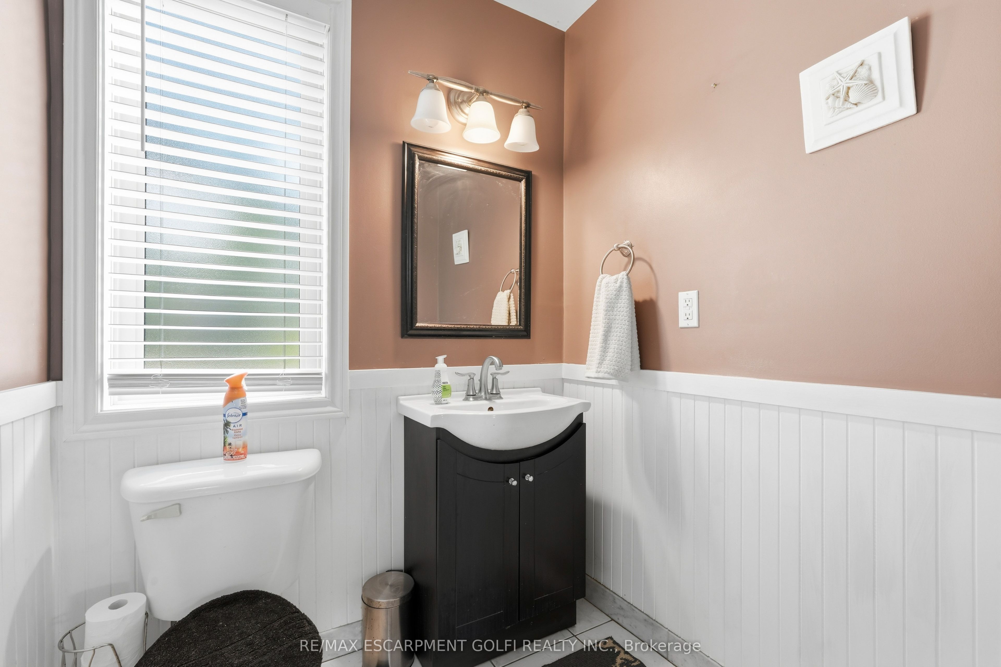 138 Livingston Avenue Property Photo 16
