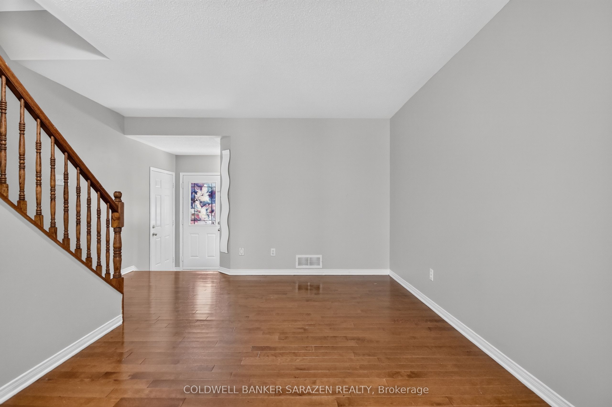 111 Harbour View Street Property Photo 10