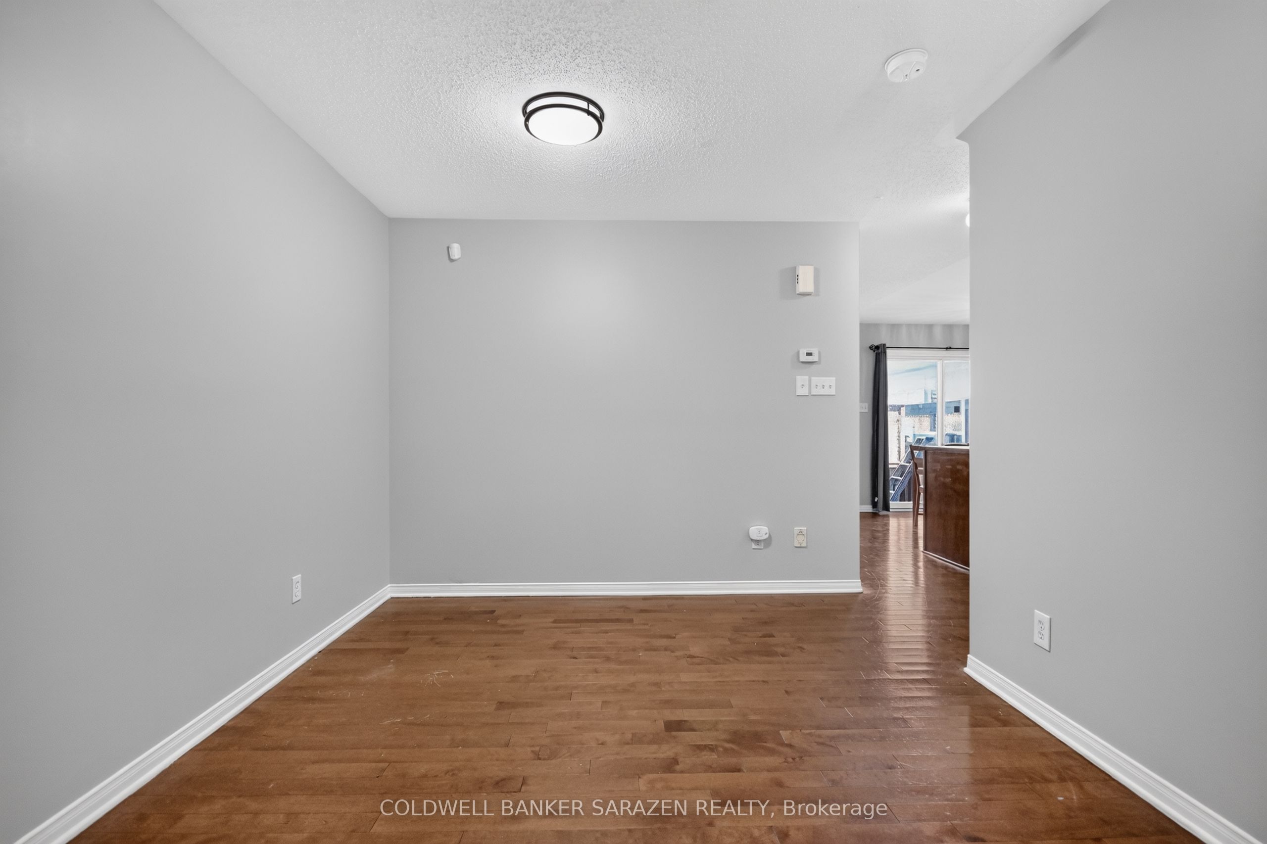 111 Harbour View Street Property Photo 11