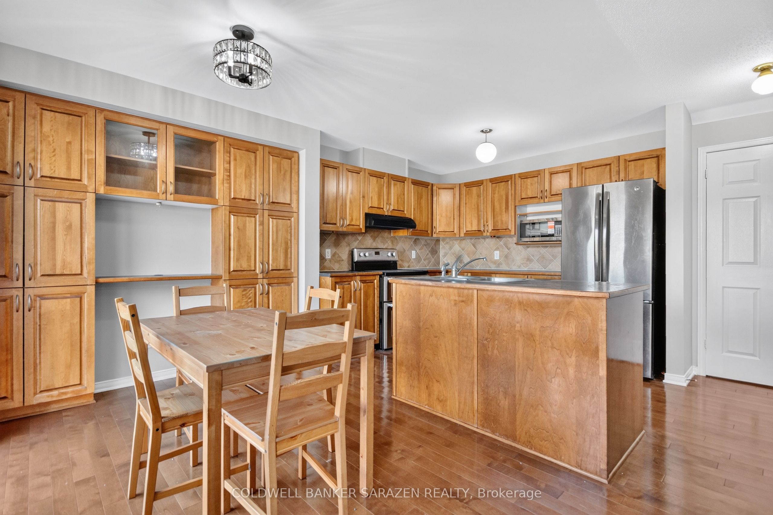 111 Harbour View Street Property Photo 17