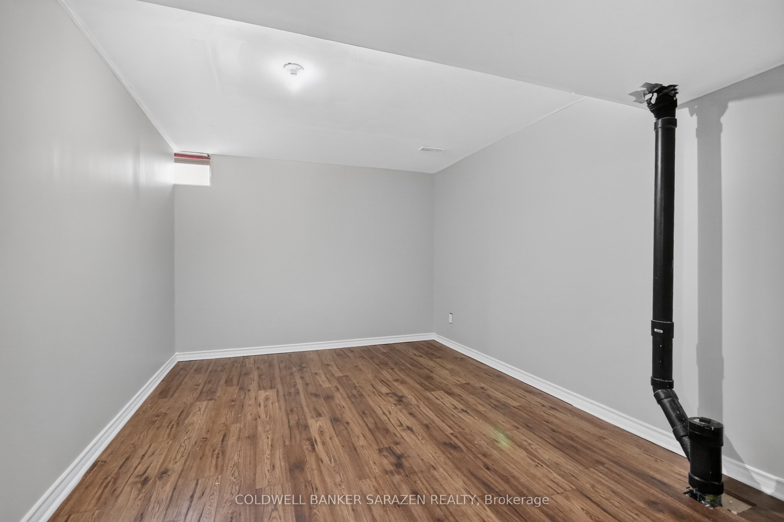 111 Harbour View Street Property Photo 28